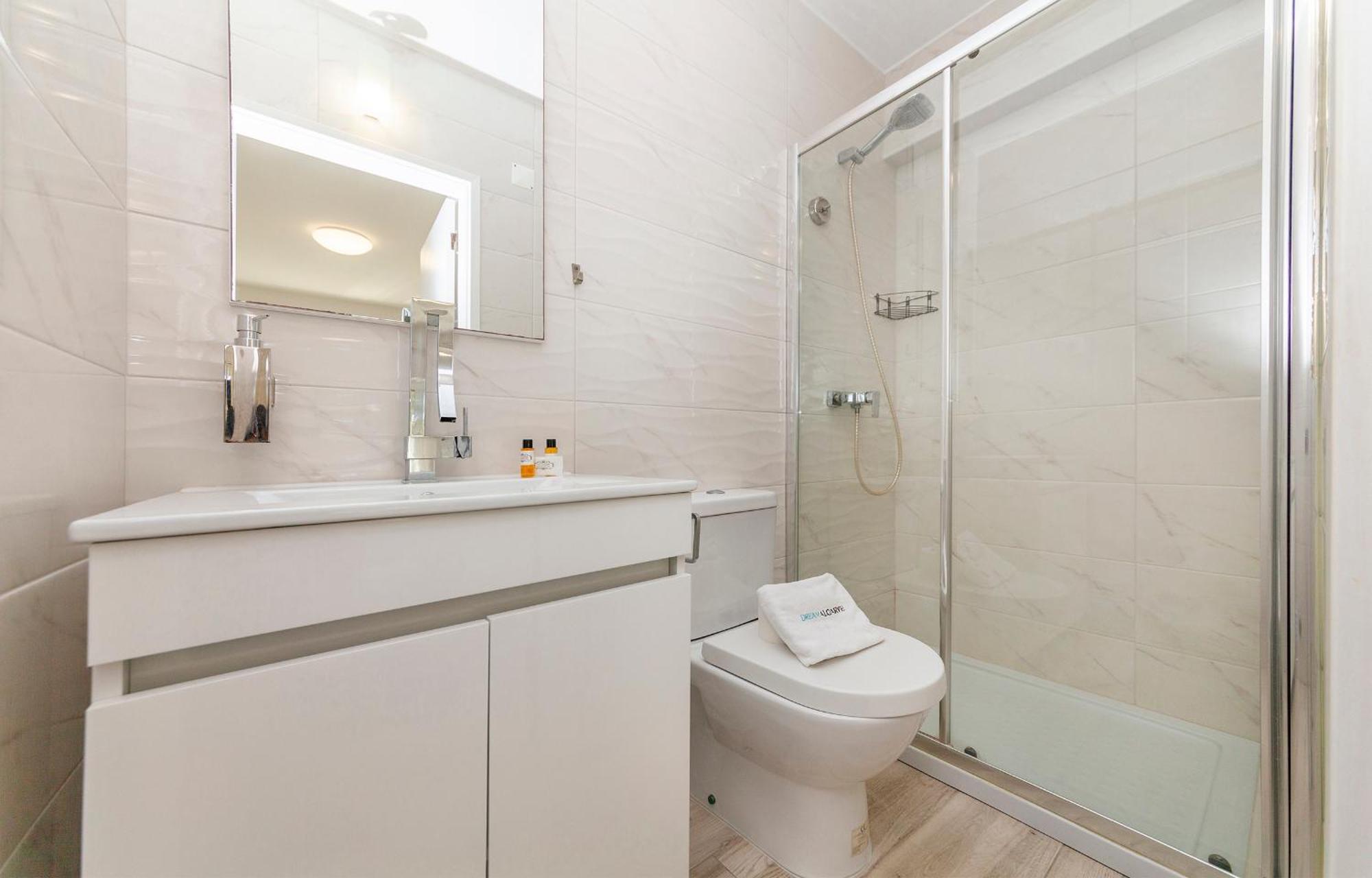 M - Martin & Tomas Guesthouse Lagos Rom bilde
